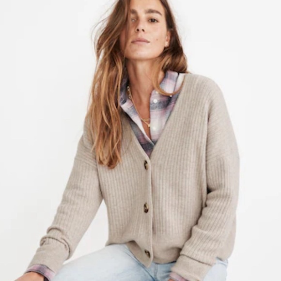 Madewell Sweaters - Madewell Women's V-Neck Sweater in Soft Cream